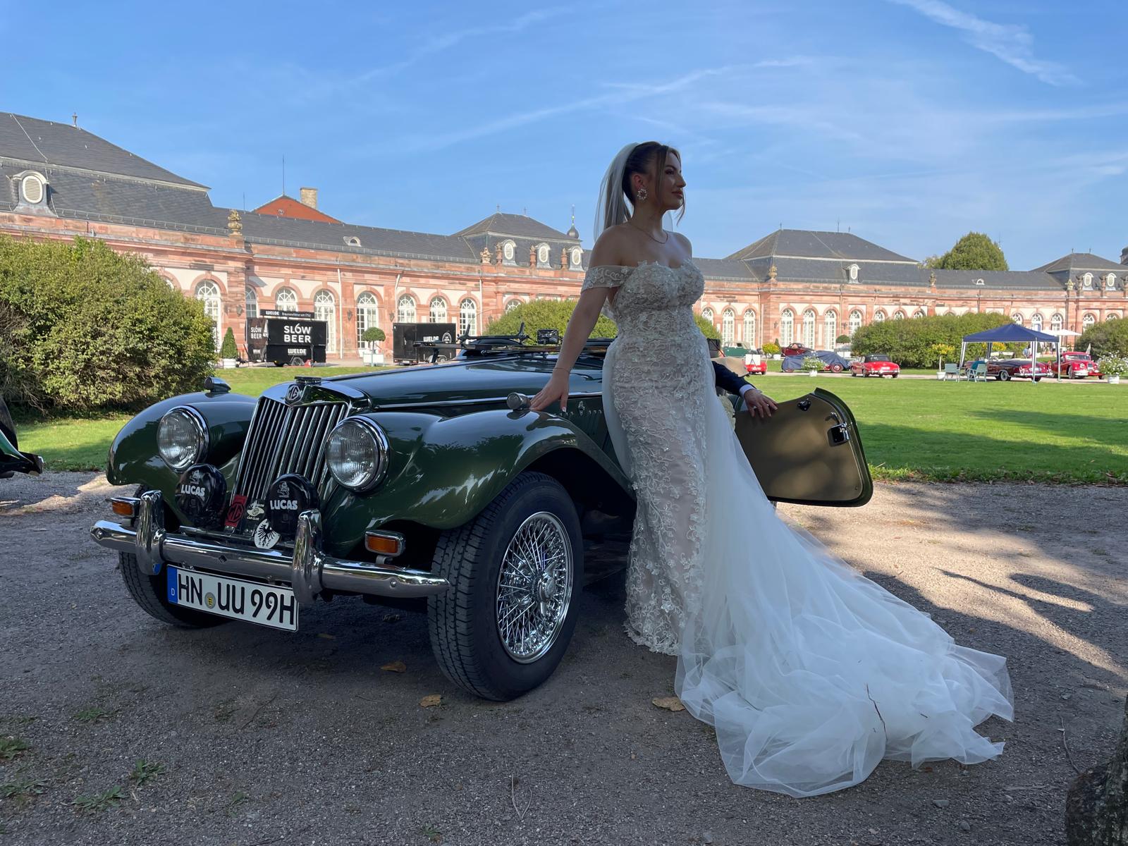 4ee8db99 667f 4404 8d12 b4eb1b0ce0d0